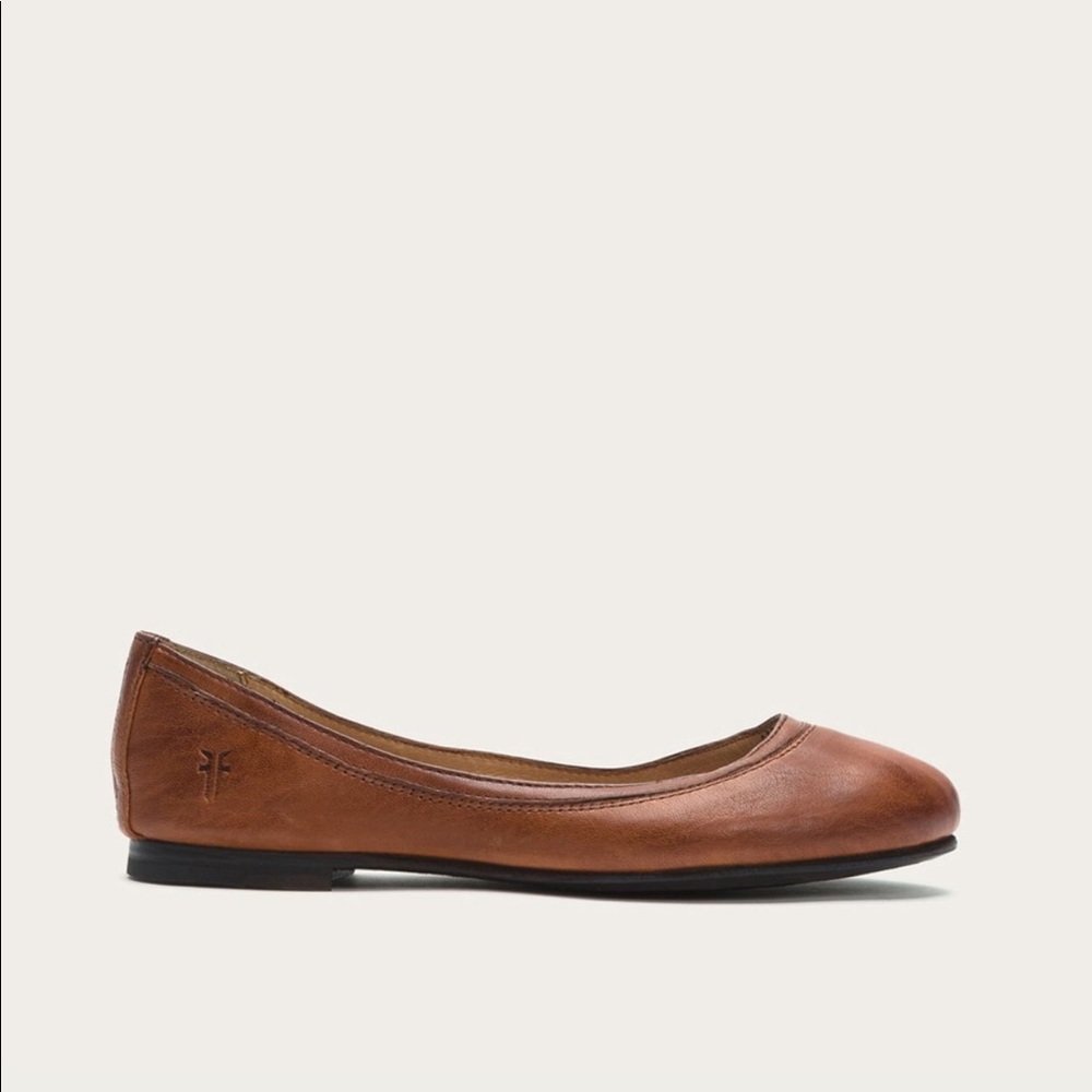 Frye Carson ballet flats